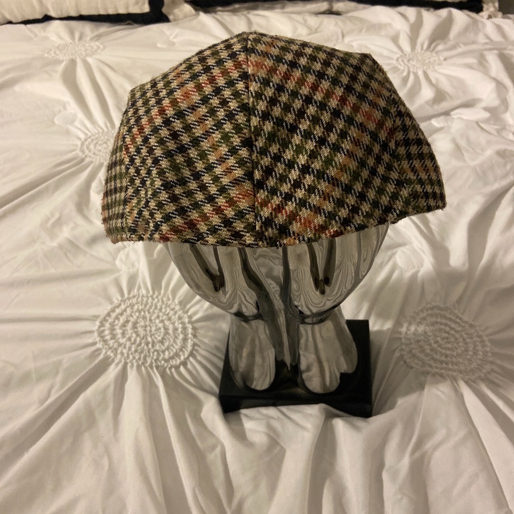 Hat - Picture 2 of 3